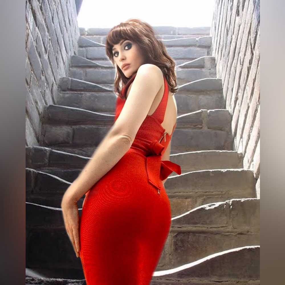 Bodycon Trumpet Dress, Small - Picture 7 of 14